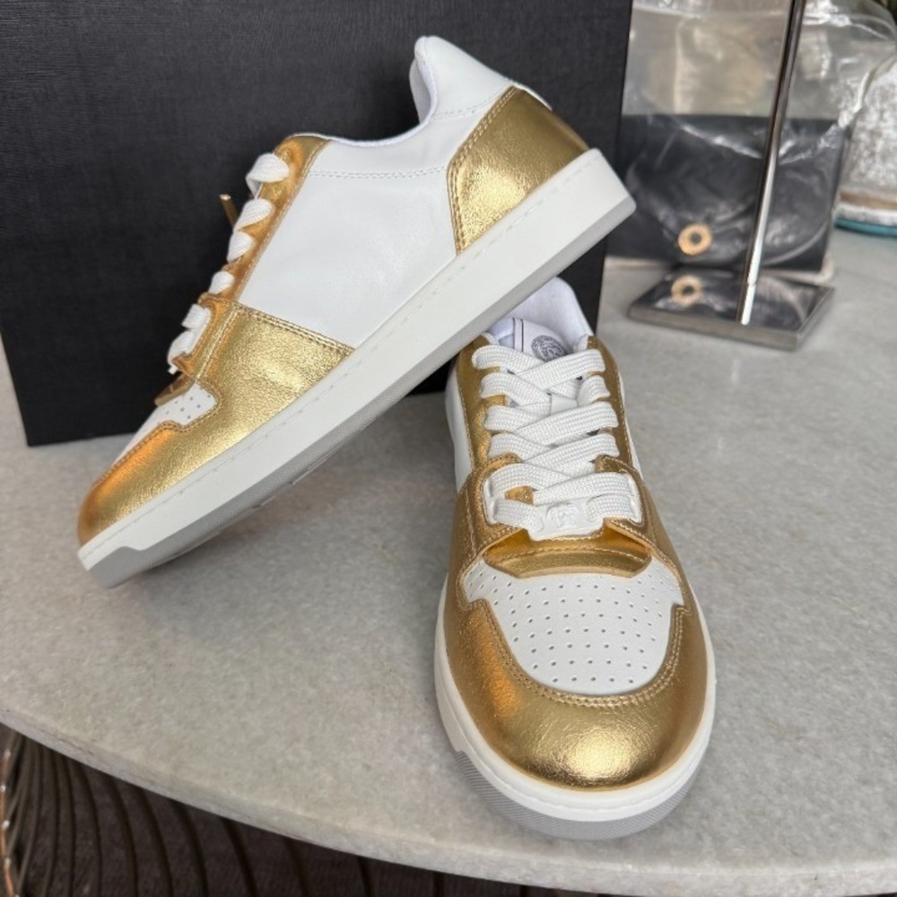 Versace Medusa Gold/White Leather Women's Sneaker Shoe, 1014316, sz 37.5 - Picture 10 of 10